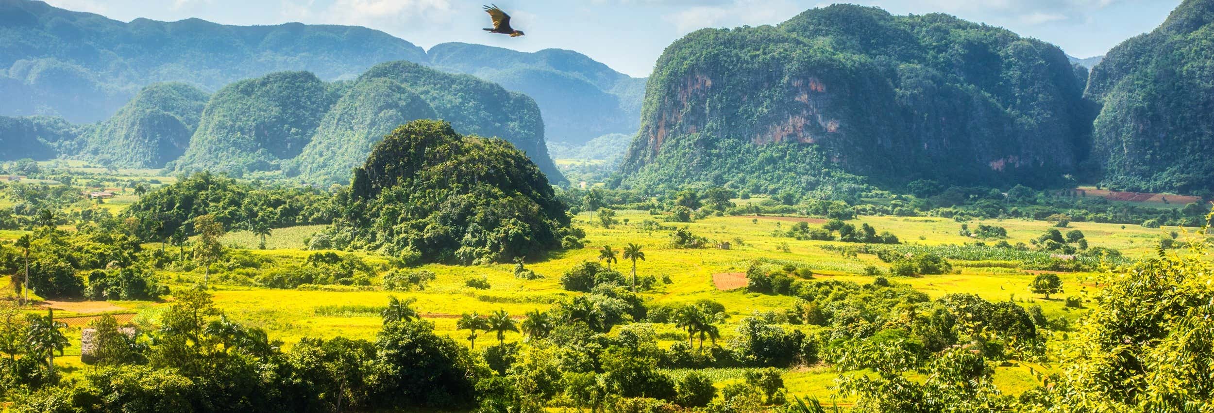Trilha ao entardecer pelo Valle del Silencio