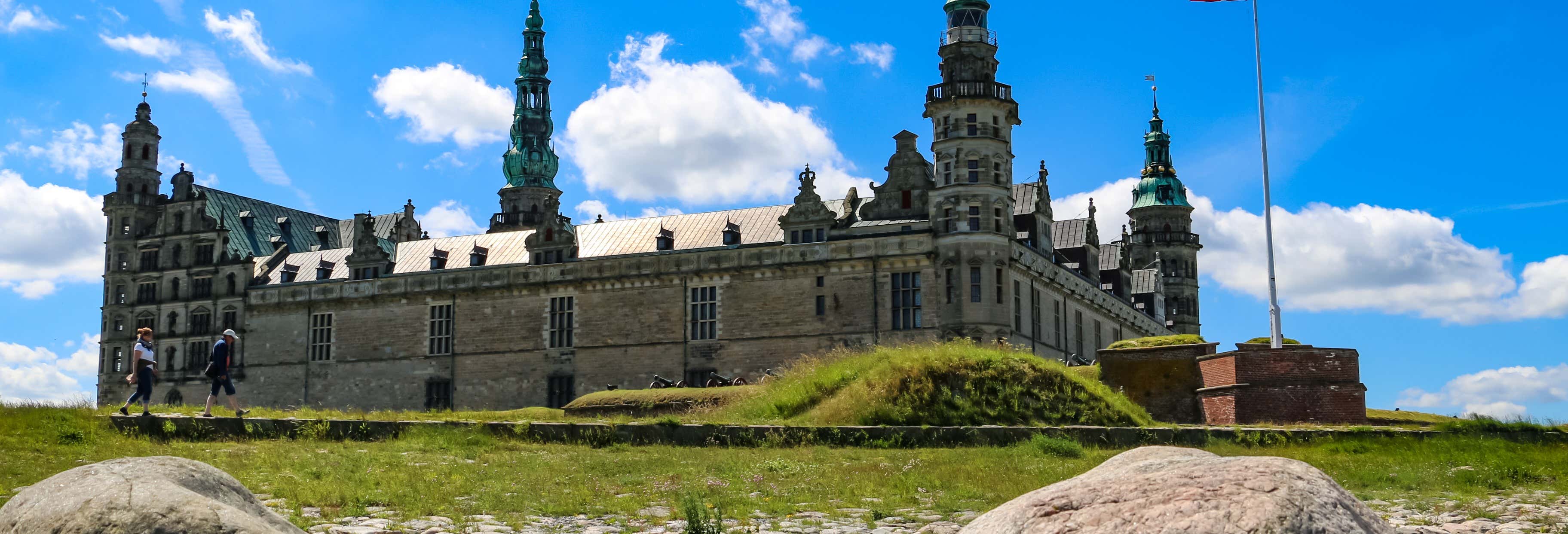 Kronborg Frederiksborg Fredensborg Castles Tour From Copenhagen