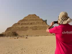 La Pirámide Escalonada de Zoser en Saqqara