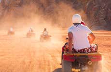 Tour de quadriciclo pelo deserto do Sinai