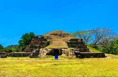 Excursion au Cerro Verde + Ruines mayas