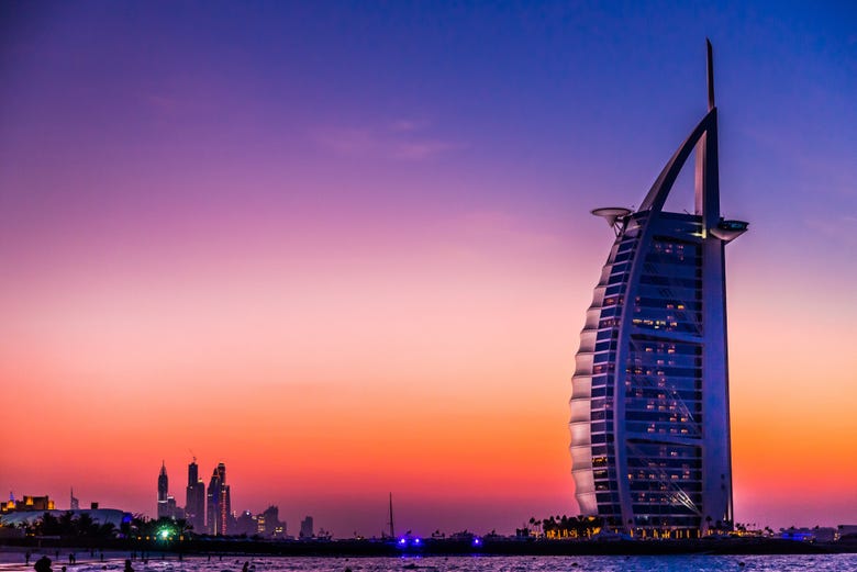 Burj Al Arab al tramonto