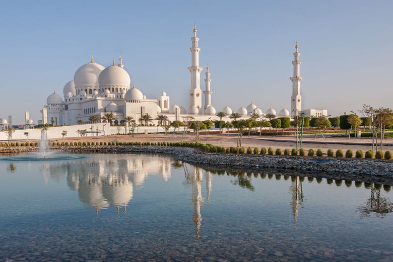 Panorâmica da mesquita Sheikh Zayed
