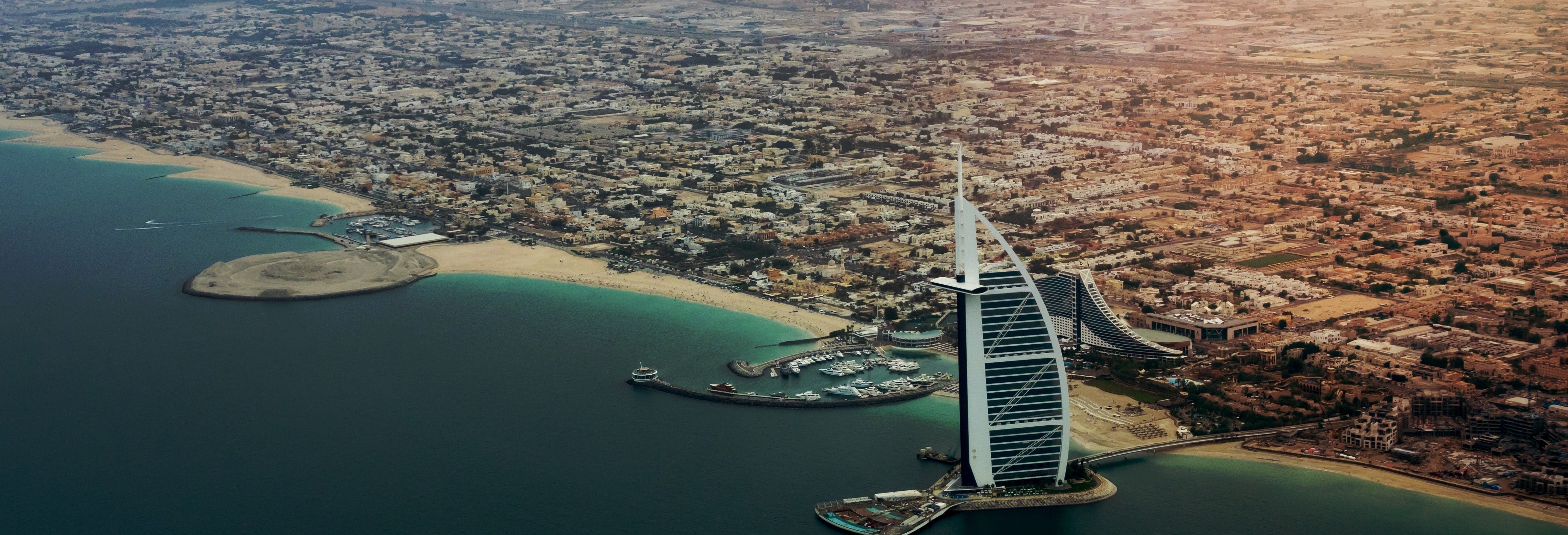 Balade en bateau à moteur à Dubaï