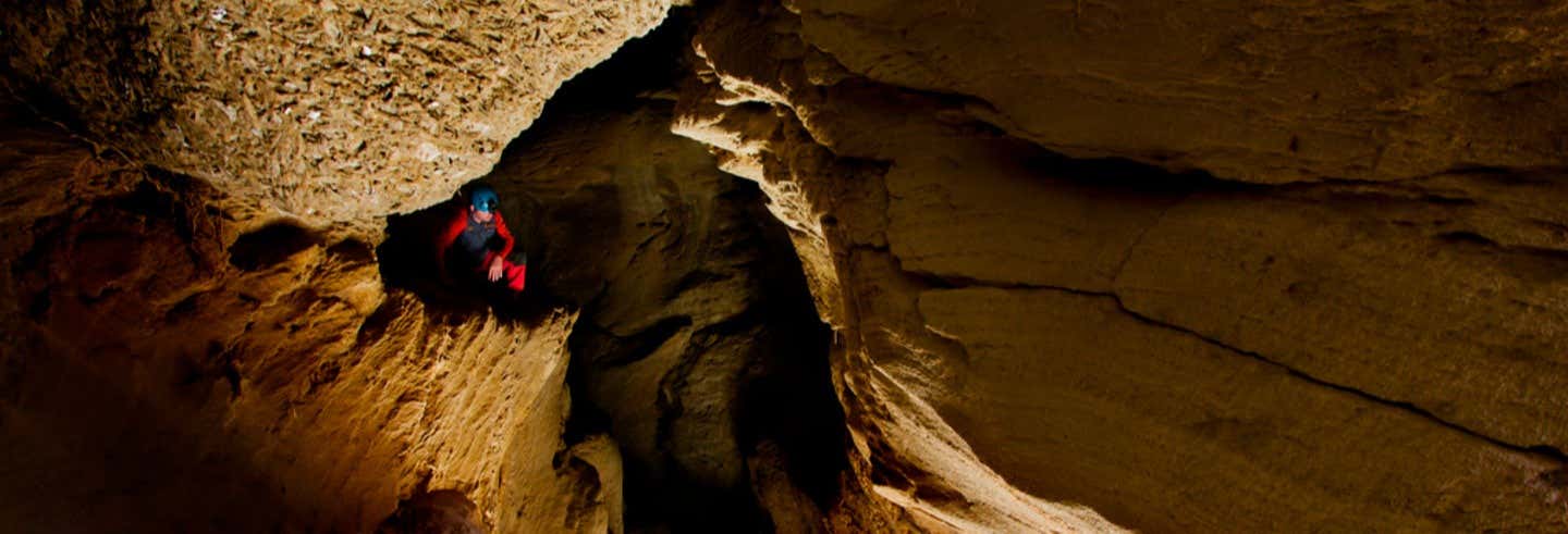 Espeleología en las Cuevas de Sorbas desde Almería