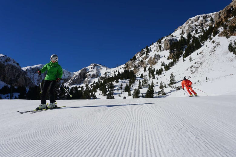 Skier à Masella  