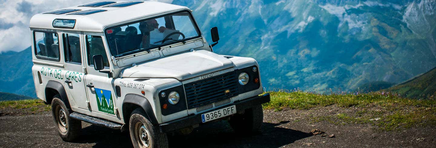 Tour en jeep + Senderismo por la Ruta del Cares desde Arriondas