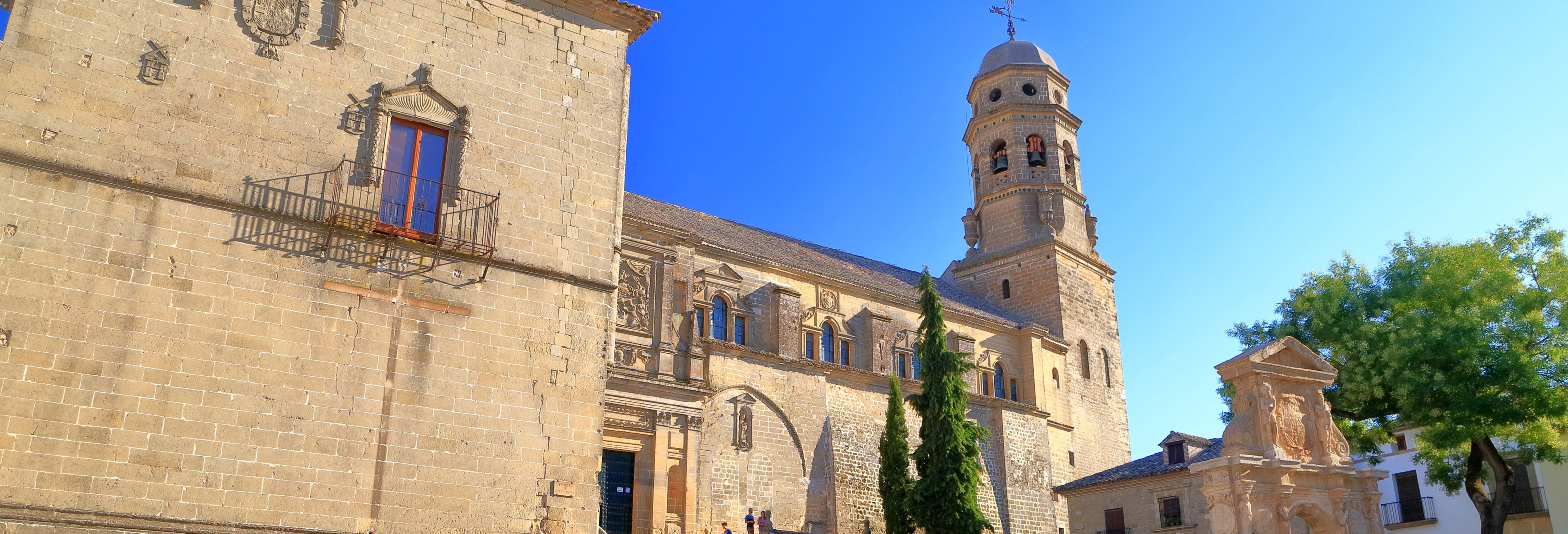 Baeza y Úbeda al completo con entradas desde Baeza