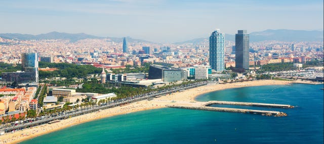 Barcelona por tierra, mar y aire