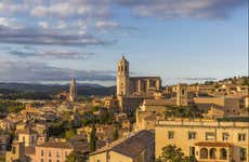 Girona & Sitges Day Trip