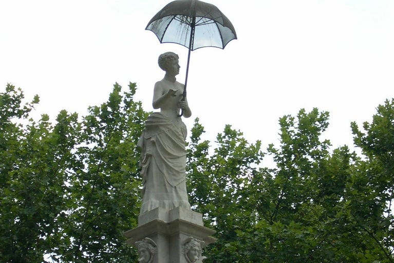 Dama del paraguas