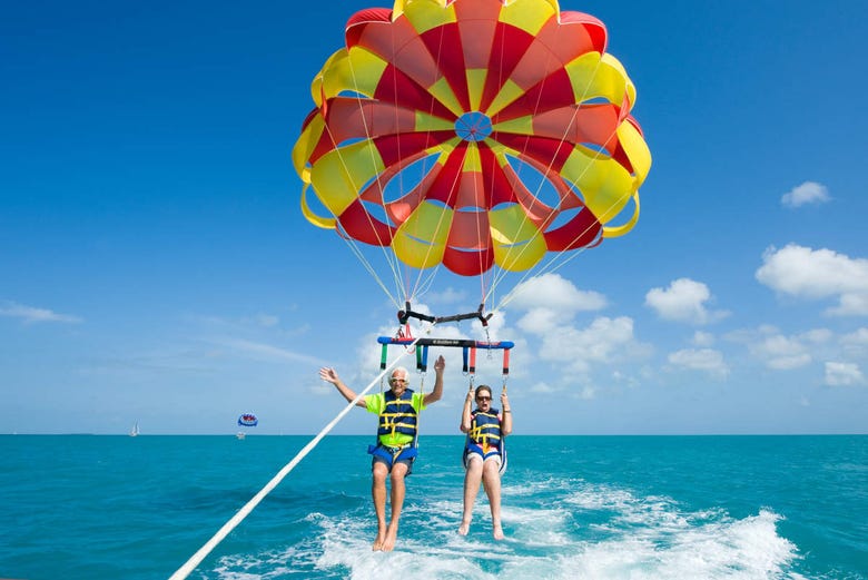 Have fun with this parasailing experience