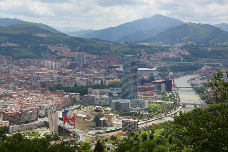 Vistas de Bilbao a partir do mirante do monte Artxanda