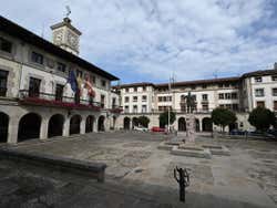 Foru Plaza