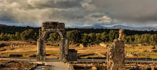 Excursión al yacimiento de Cáparra y el Valle de Ambroz