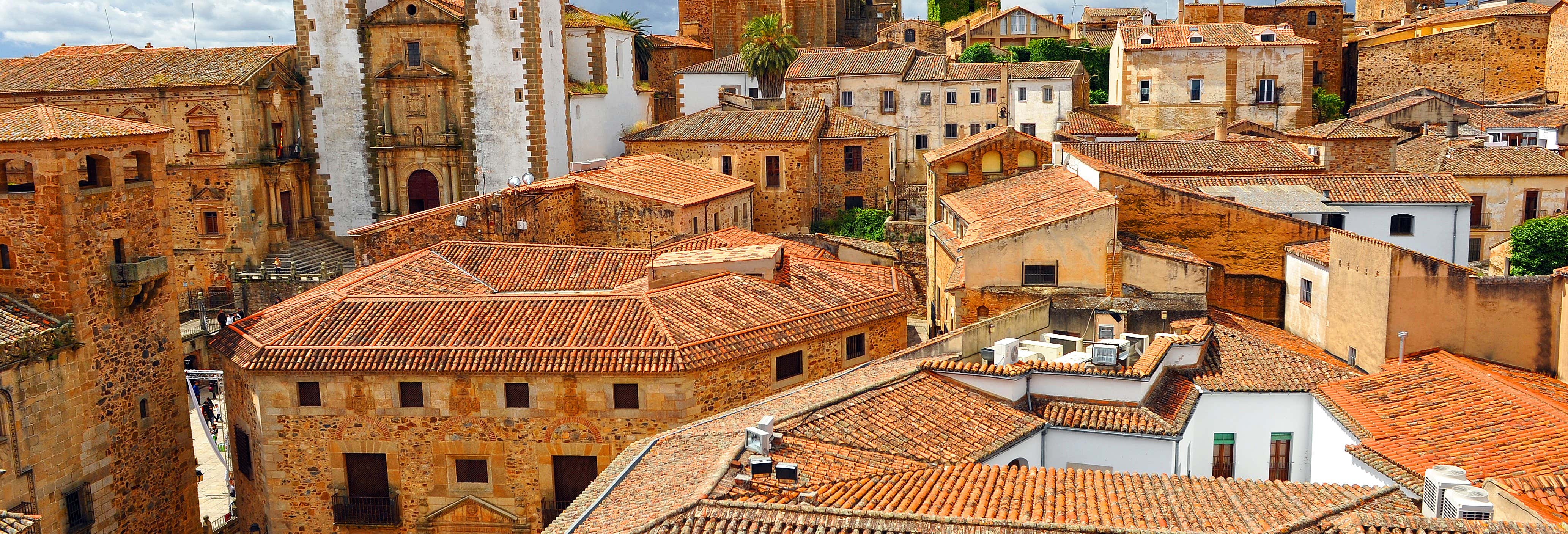 Tour de Cáceres al completo con entradas