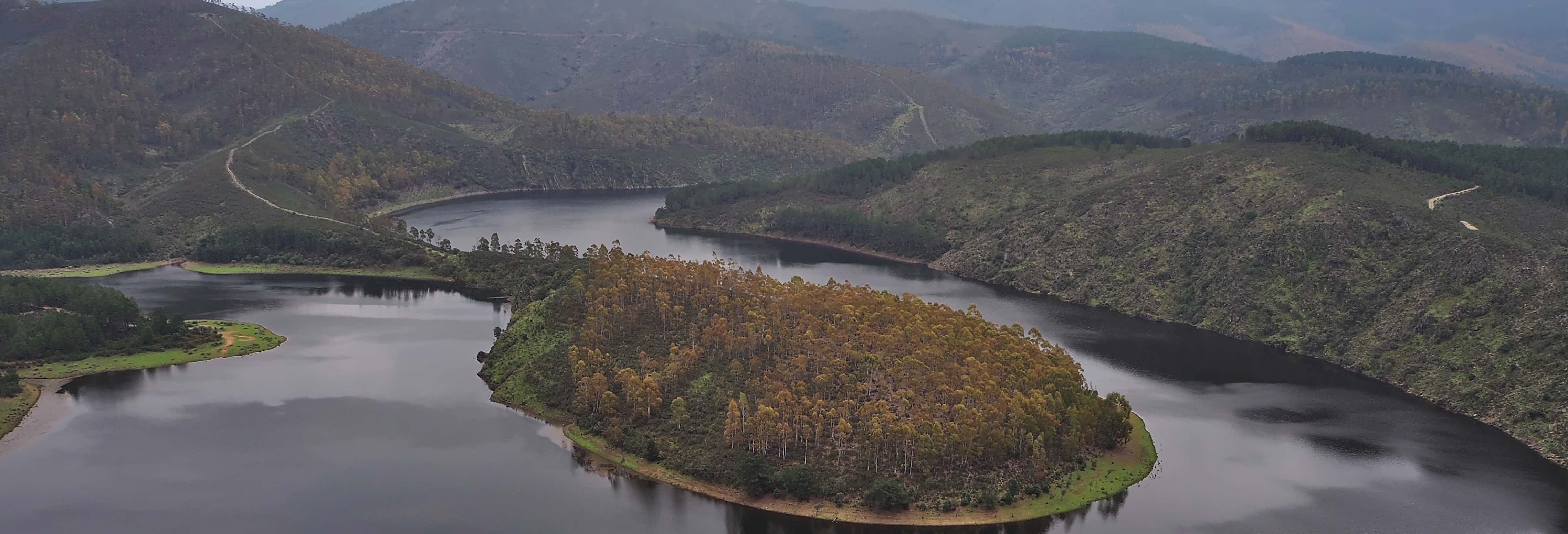 Excursión en barco por el río Alagón desde Ceclavín