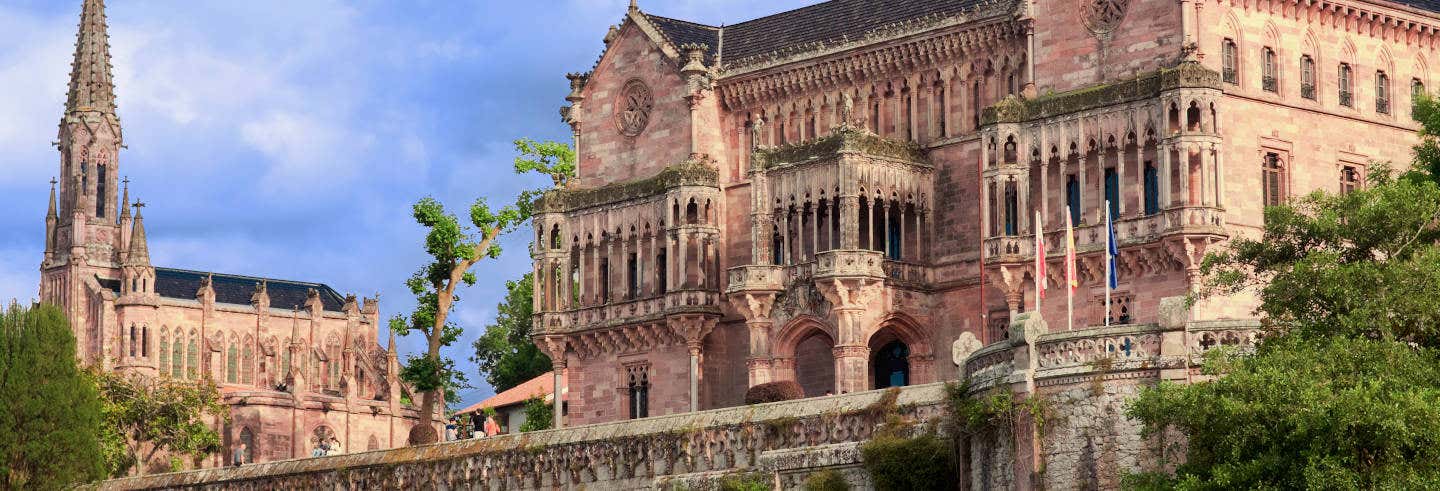 Visita guiada por Comillas