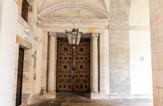 Visita guiada por el monasterio de San Juan Bautista de Corias