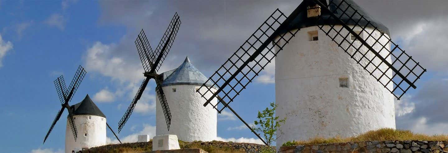 Excursión al Castillo de Belmonte y Molinos del Quijote desde Cuenca
