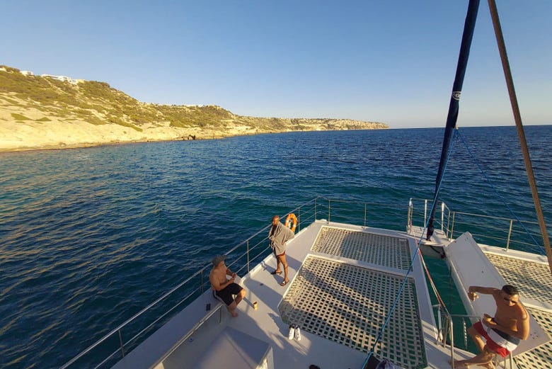 Navegando de catamarã pela baía de Palma 