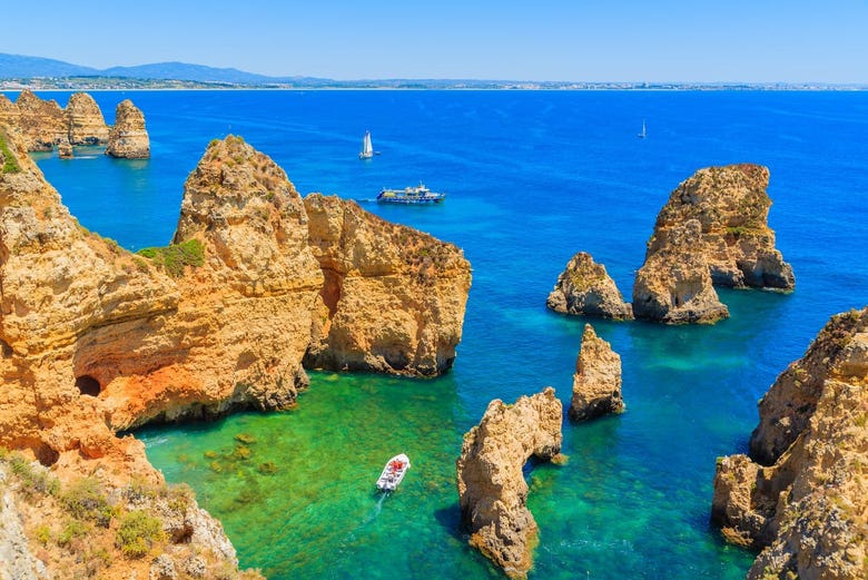 The spectacular Portuguese coastline on the Algarve Day Trip