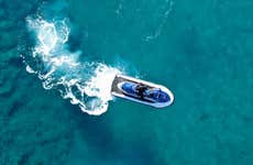 Tour de jet ski saindo de Fornells