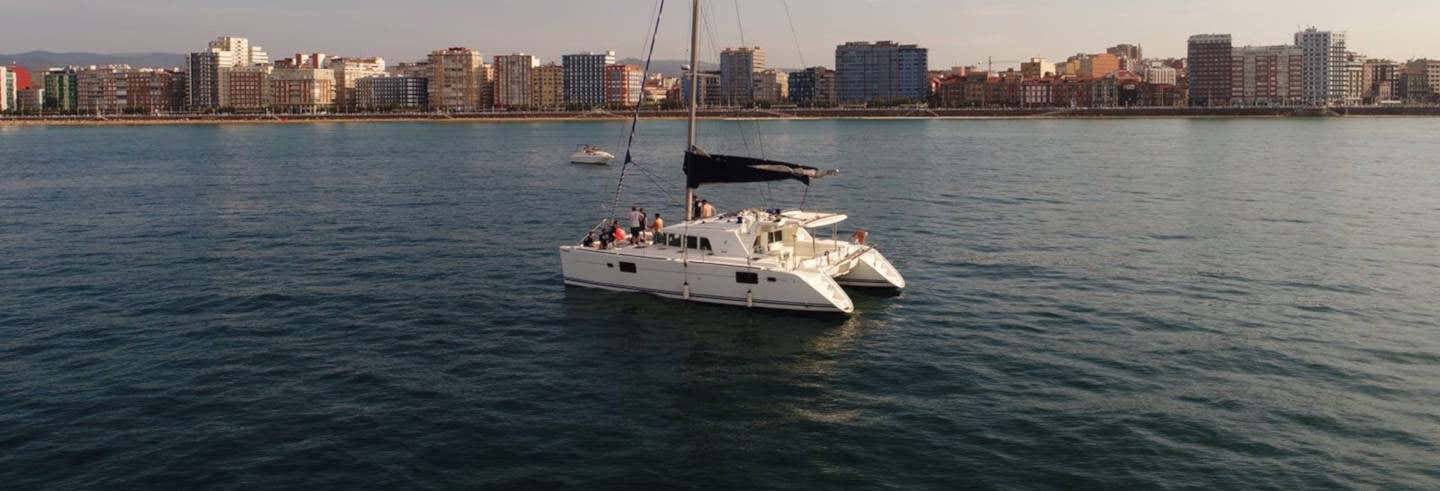 Aluguel de barco com capitão em Gijón