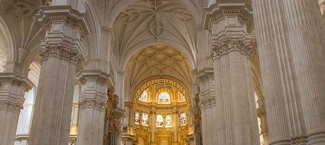 Visita guiada da Catedral e da Capela Real
