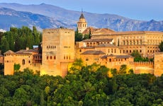 Visita guiada pela Alhambra e Palácios Nasridas