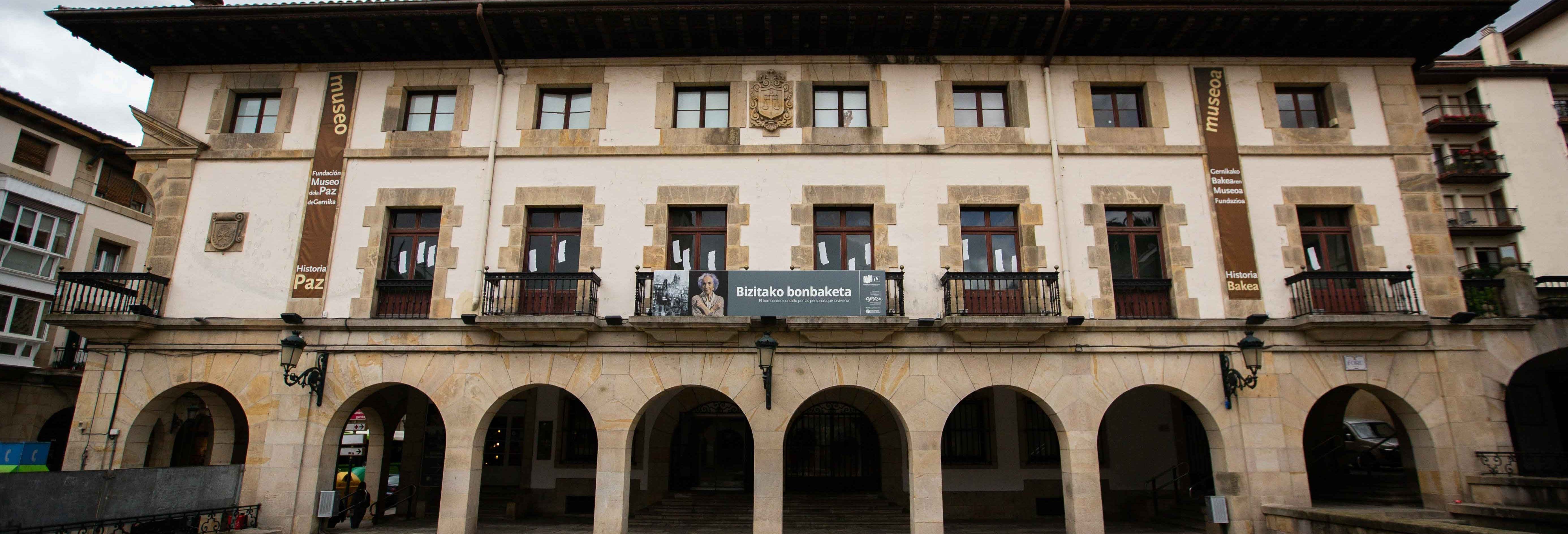 Excursión al Museo de la Paz de Gernika desde Guernica
