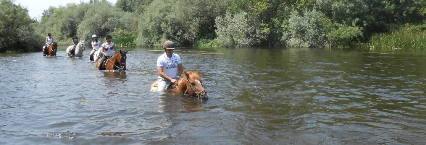 Excursión a caballo por las orillas del río Tormes desde Huerta