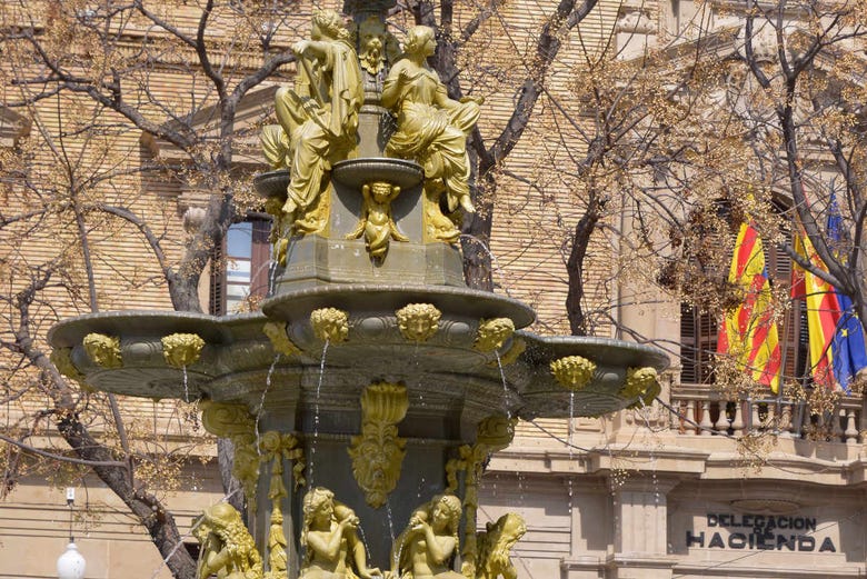Fuente de la plaza de Navarra