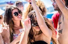 Fiesta en barco Beautiful People Ibiza