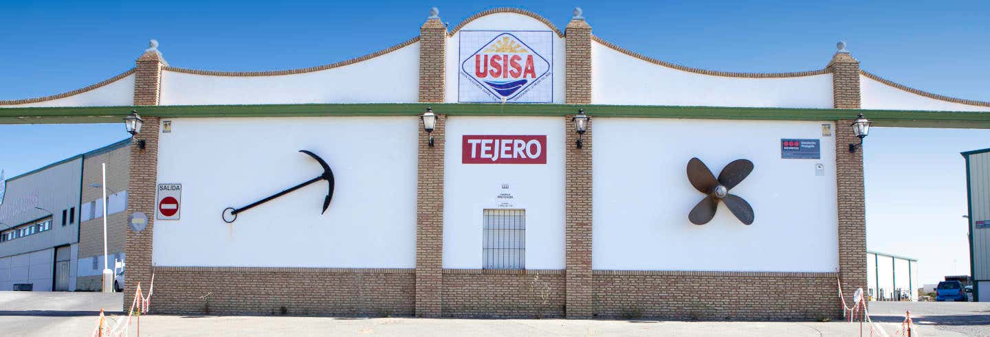 Visita guiada por una fábrica conservera