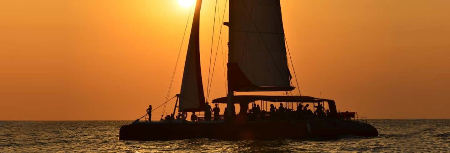 Excursión en catamarán al atardecer desde Jávea