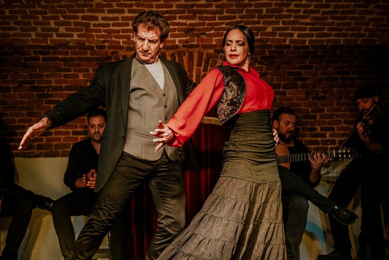 Espectáculo flamenco en Essential Flamenco 