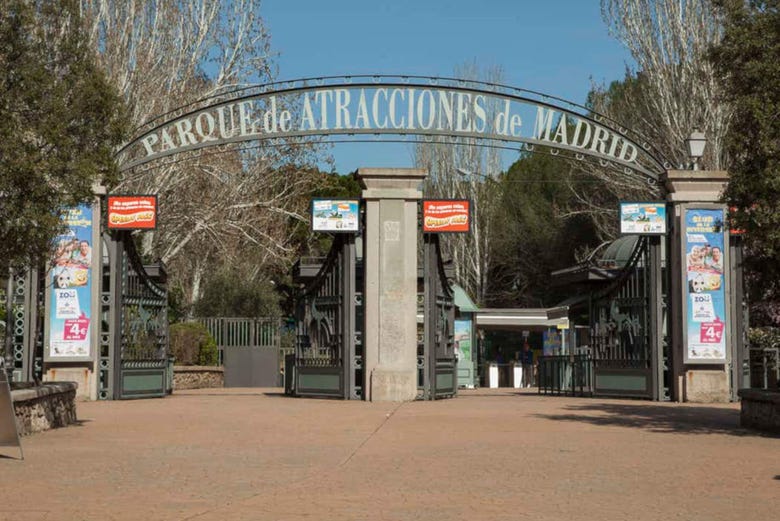 Ingresso do Parque de Atracciones de Madrid
