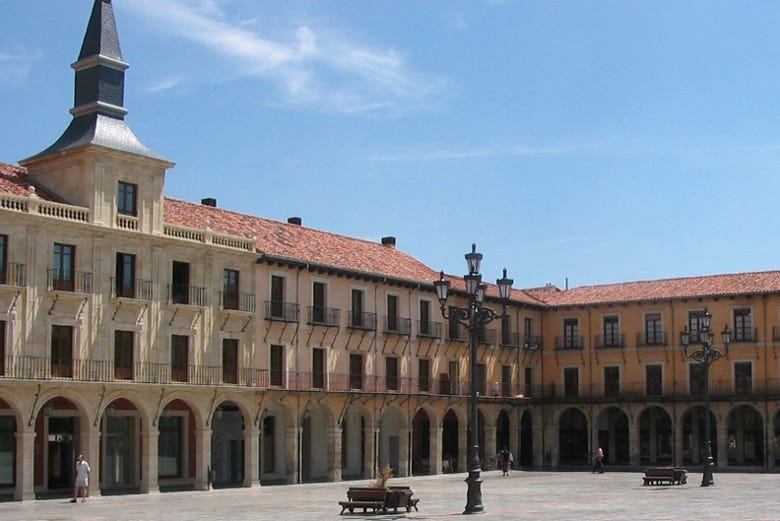 Plaza Mayor di León