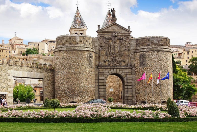  Puerta de Bisagra Nueva, Toledo