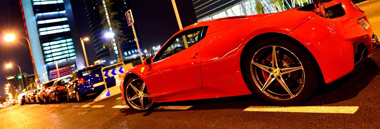 Tour por Madrid en Ferrari o Lamborghini