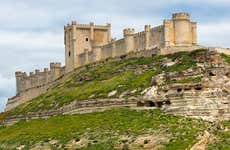 Visita guiada por el castillo de Peñafiel + Museo del Vino