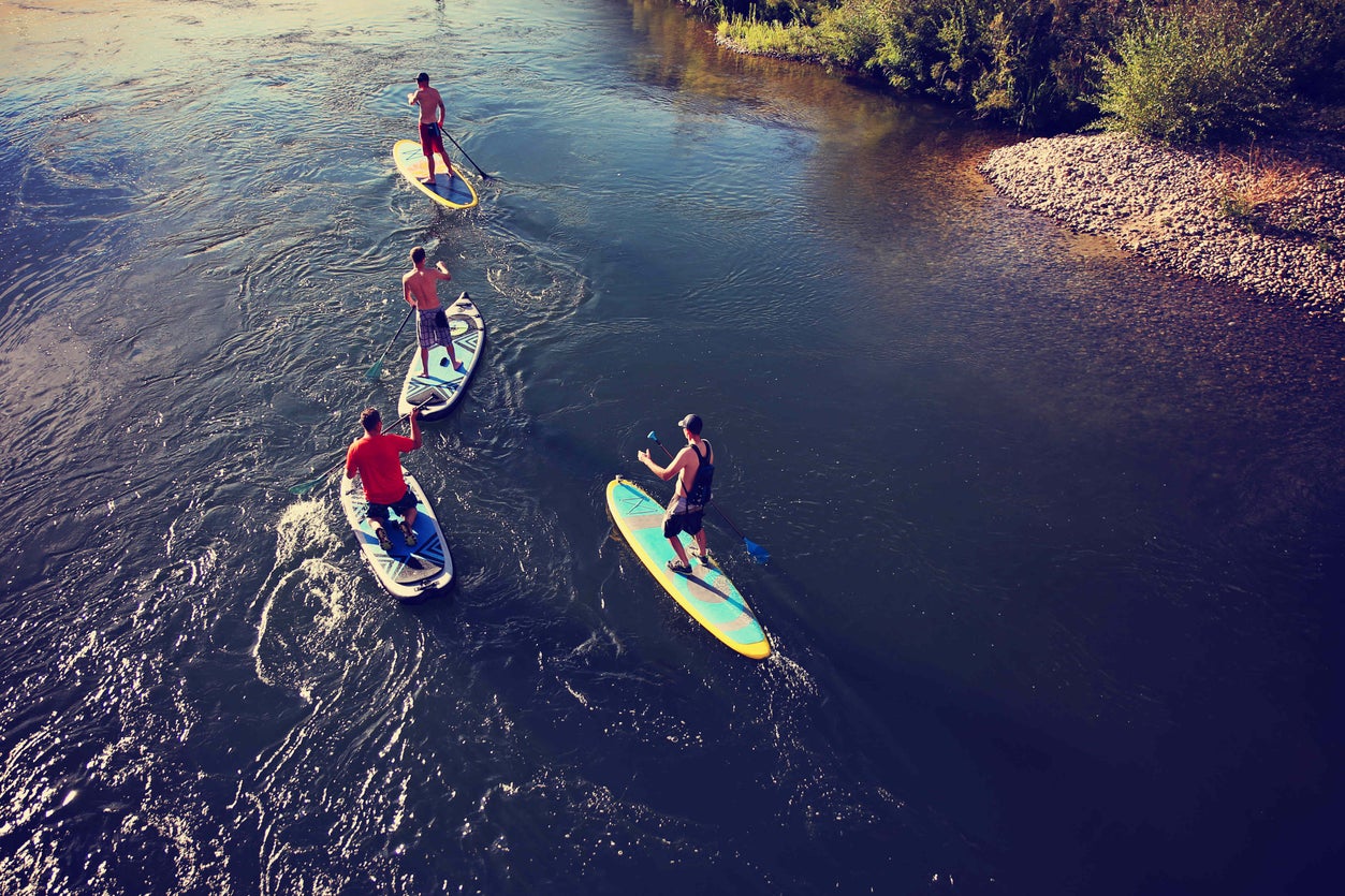 Paddle surf en el río Deva