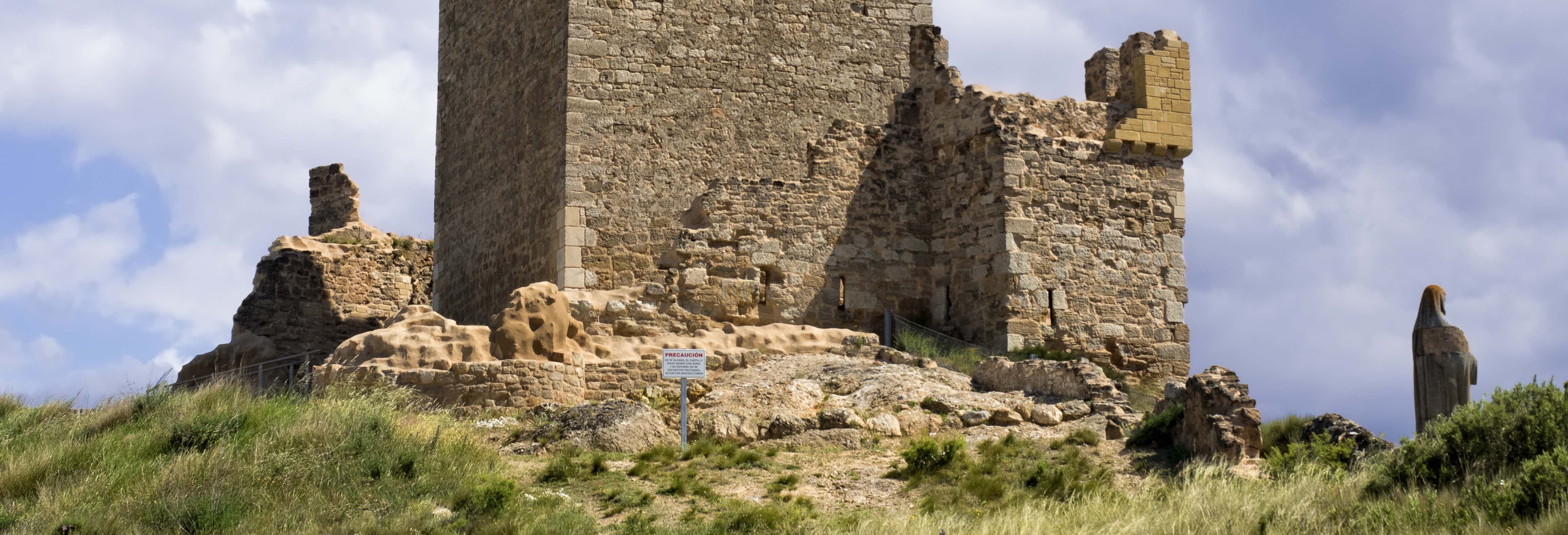 Visita guiada por el castillo de Quel