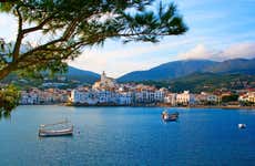 Passeio de catamarã a Cadaqués