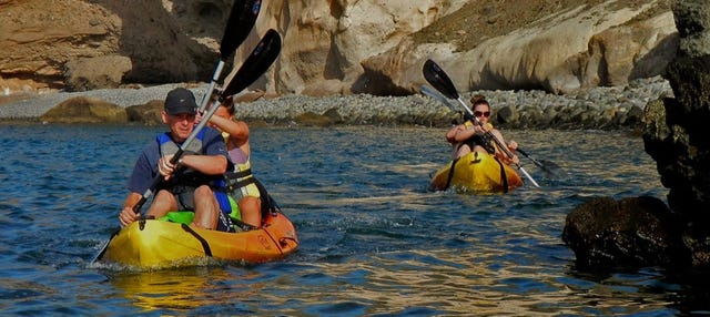 Tour en kayak desde la playa del Pajar