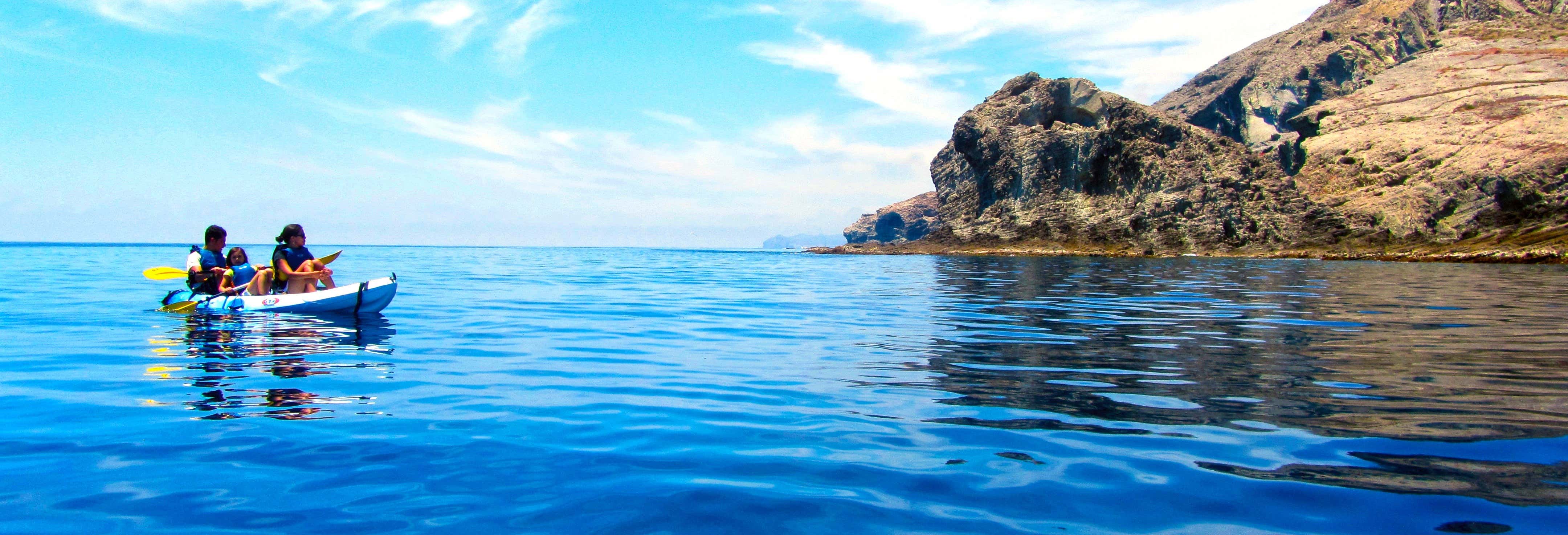 Kayak + snorkel por el Cabo de Gata
