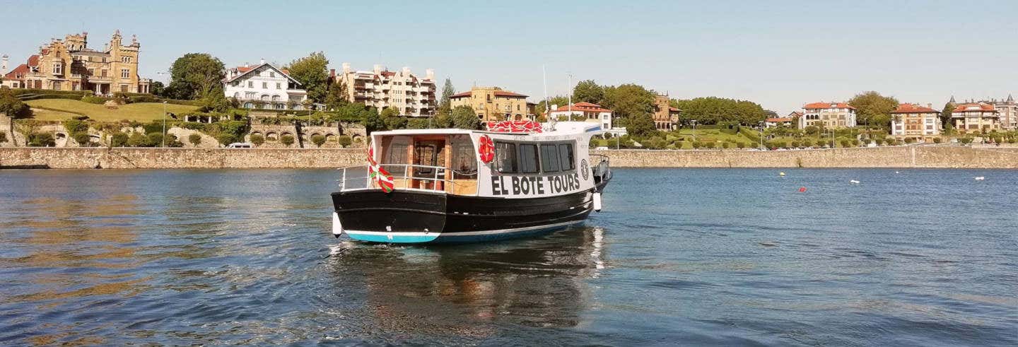 Barco turístico por la Ría de Bilbao y la Bahía del Abra