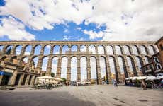 Segovia Guided Tour with Alcazar Entrance