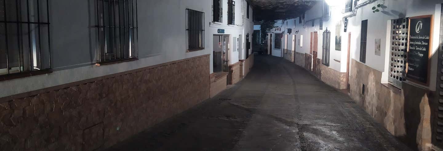 Free tour nocturno por Setenil de las Bodegas ¡Gratis!